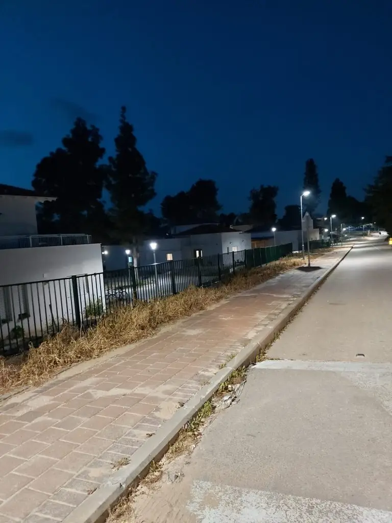 פרויקט תאורת רחובות עם ציוד תאורה של LANZINI בליווי מולכו ציוד חשמל ותעשייה